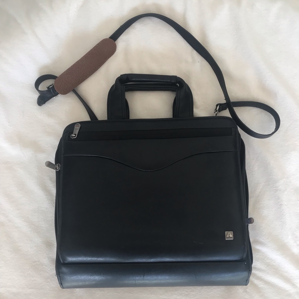 Travel/ Work Bag - Picture 2 of 8